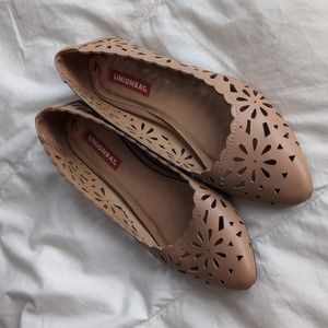 Beige Unionbay flats